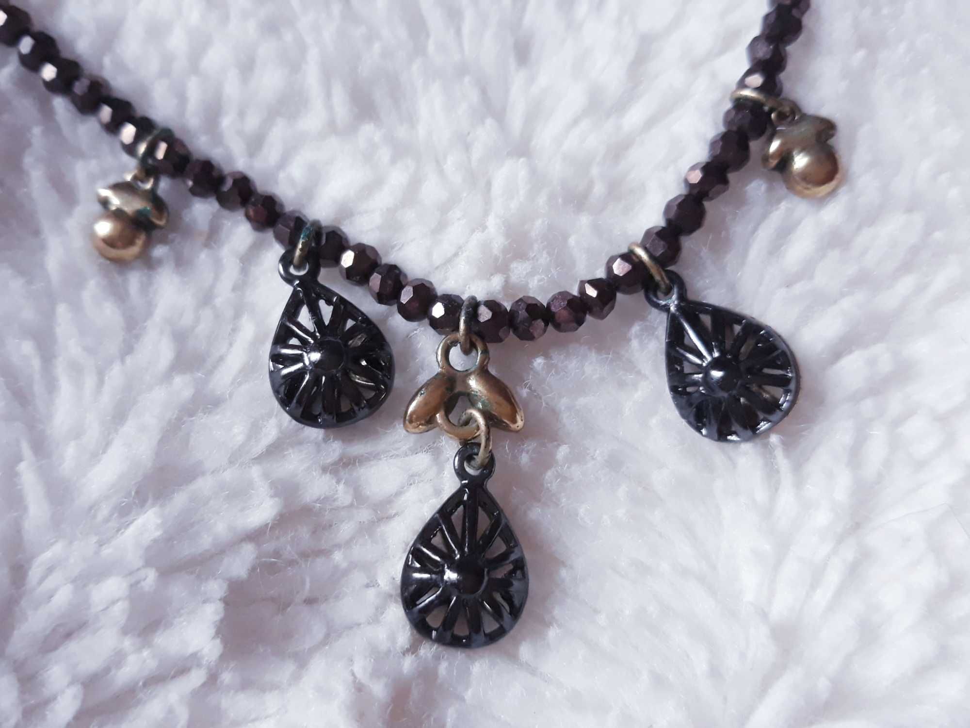 Колие Pilgrim и колие от оникс
