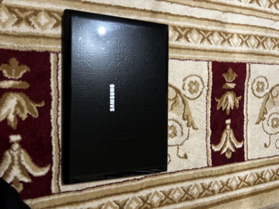 Ноутбук Samsung хороший