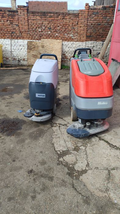 Închiriere utilaje –Mașini de spălat pardoseală disponibile