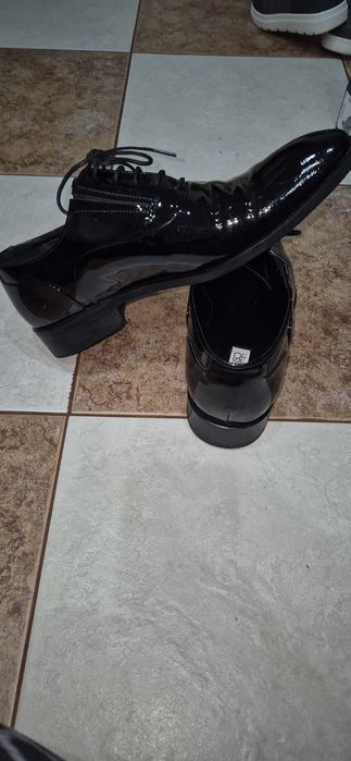 Pantofi de lac pentru ginere