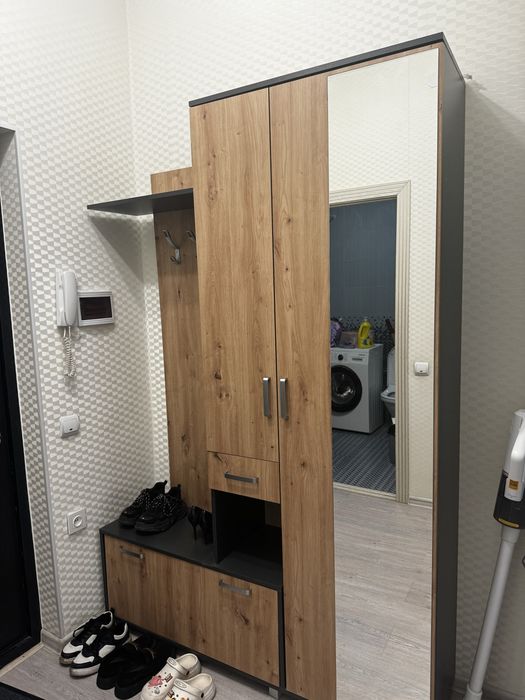 Шкаф для прихожей, коридор