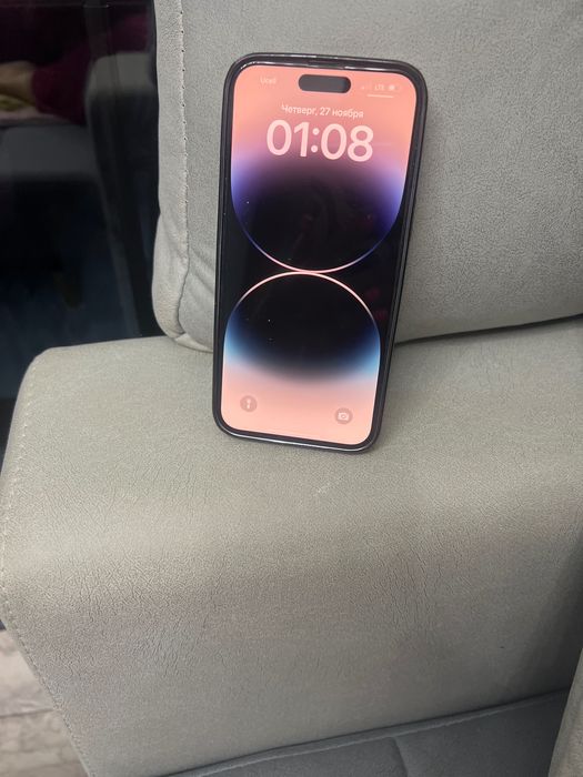 Продаю айфон 14 про макс