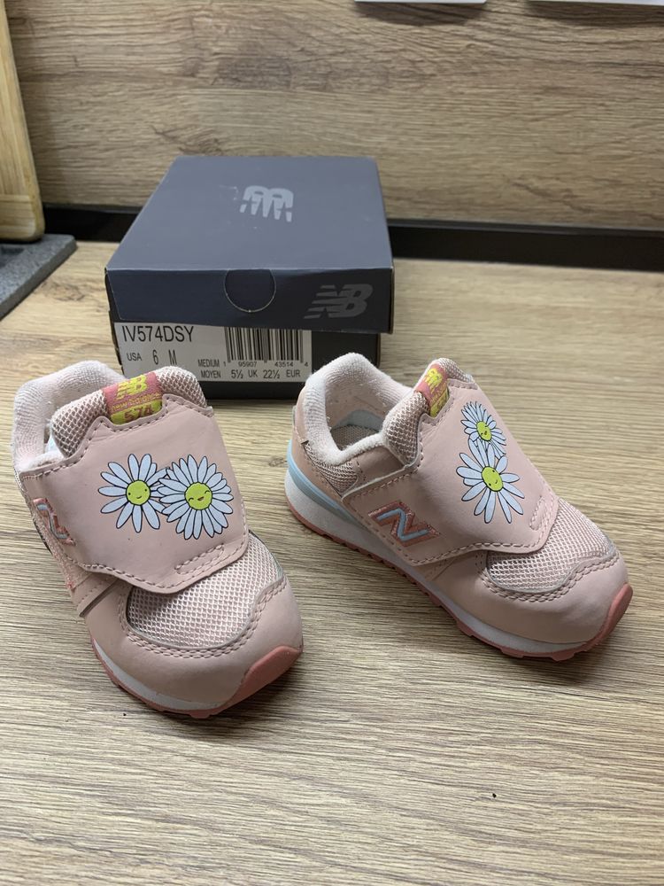 Детски обувки за момиче пролет/ лято/есен New Balance