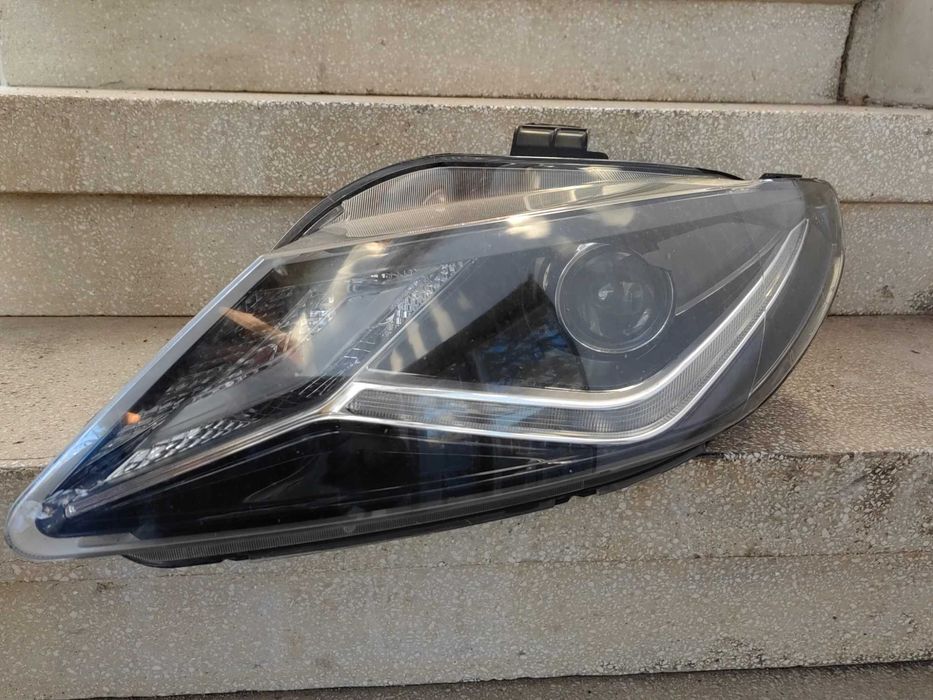 Фар Seat Exeo Bi-Xenon LED ляв / Фар Exeo Оригинален
