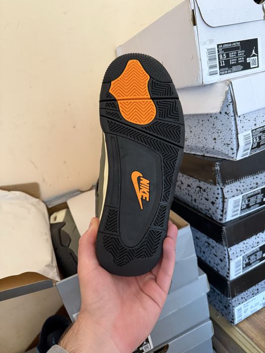 Jordan 4 Undefeated marimea 40, 41, 42, 43, citeste descrierea