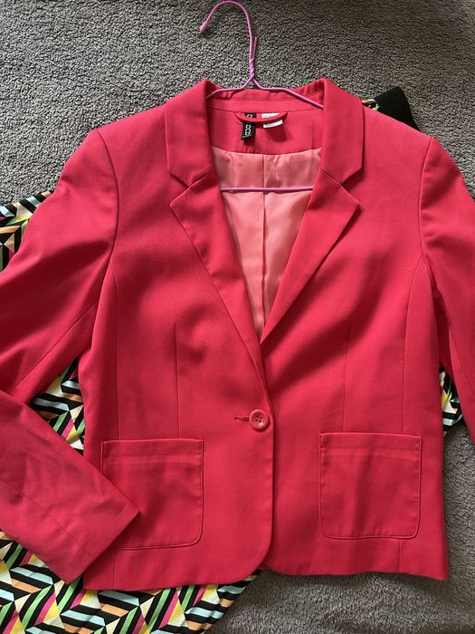 Дамско сако и пола