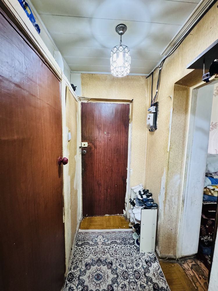 Продается 1 комнатная квартира.Мирзо Улугбекский район. Набережная