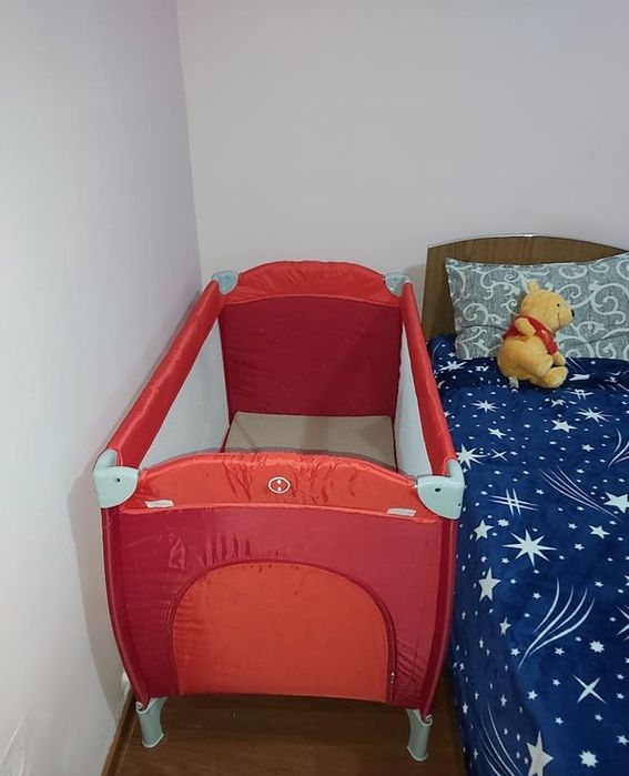 Pătuț în stare perfecta