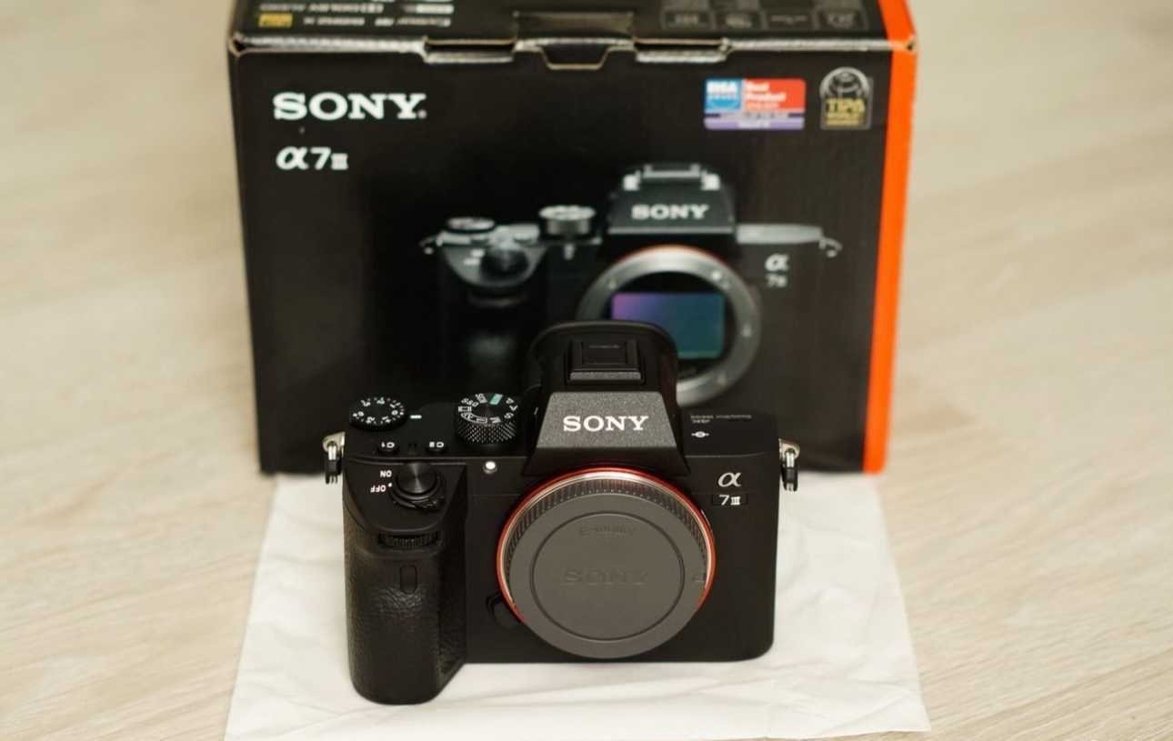 Sony Alpha A7 III Новый