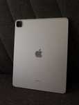 Vand iPad Pro 12,9"(6th generation 128 GB. Folosit 10 luni.