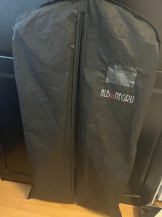 Costum de ginere brand Alb si Negru