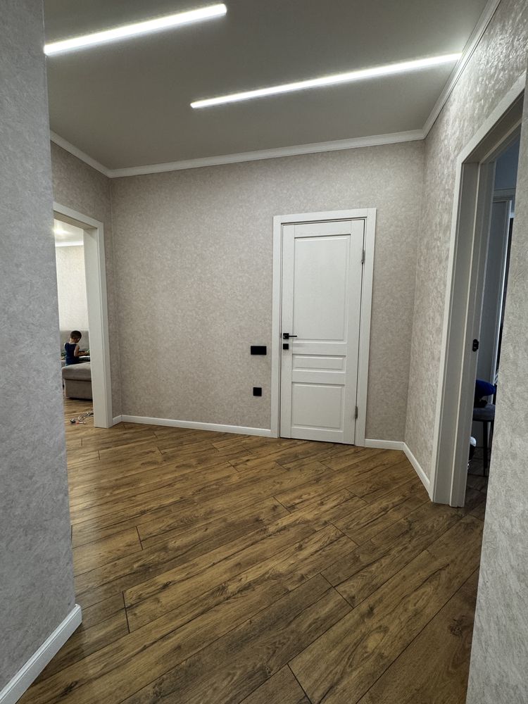 Продается 2-х комн.кв с пл 86 кв.м , 3 эт