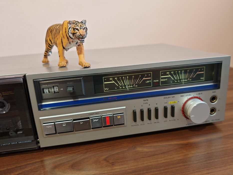 Sony TC-FX20. O frumusețe Hi-Fi. Rar. Tape deck superb. Preț fix !