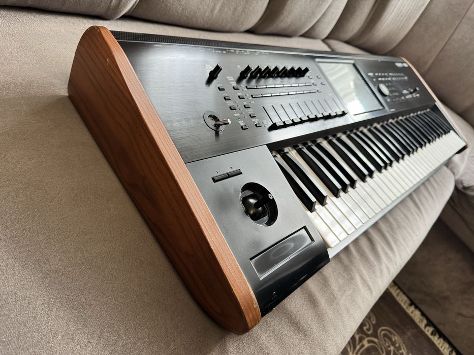 Korg kronos 2 mnogo zapazen