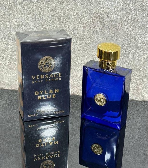 Versace Dylan Blue pour homme
