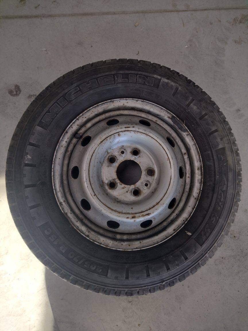 MICHELIN 205 70 15 Citroen Jumper 2005г.
