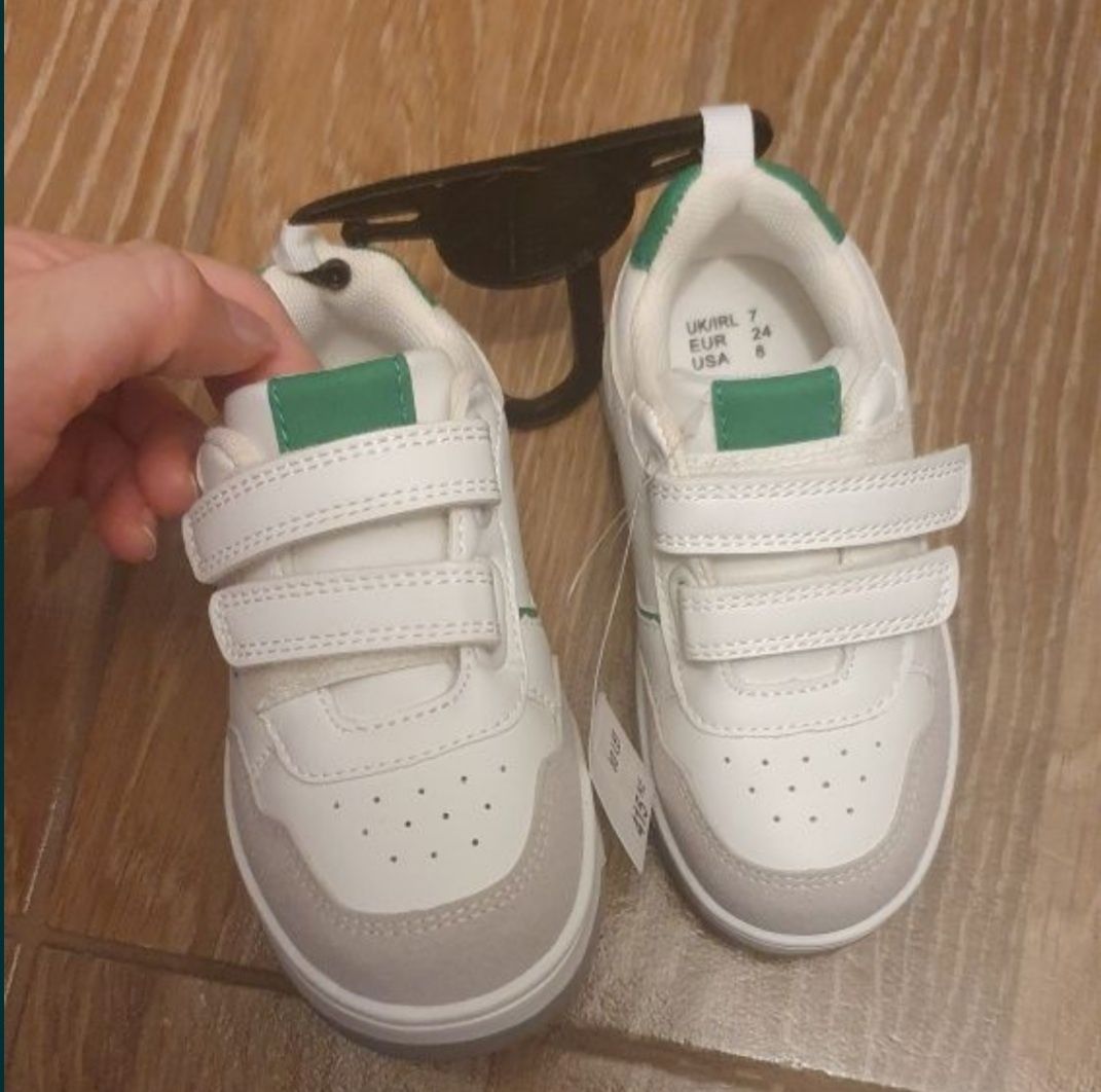 Adidași noi cu eticheta, Primark, mr.24
