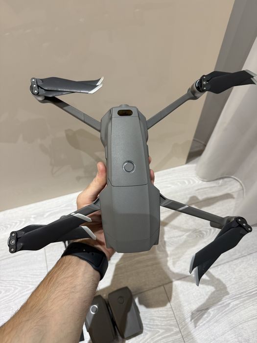 Drona Mavic Pro 2 fly more combo + geanta