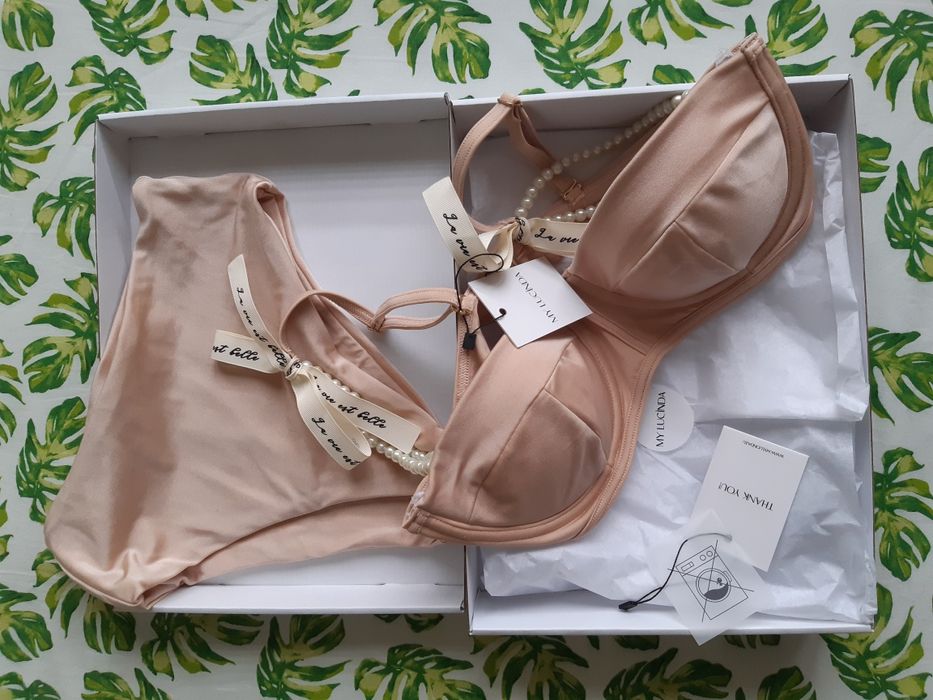 Бански my lucinda