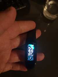 Vand Xiaomi mi fit 4