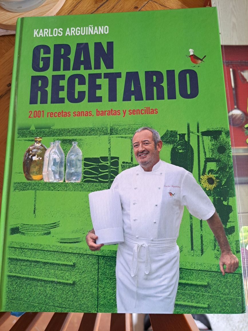 Кулинарни книги на испански от Карлос Аргиняно