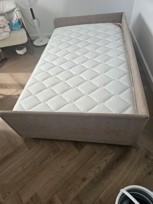 Новая кровать+матрас турецкий