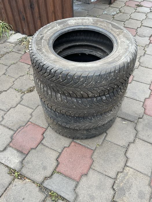 Комплект зимней резины