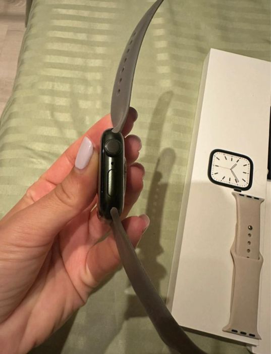 Apple Watch Series 7 41mm - Green Aluminum