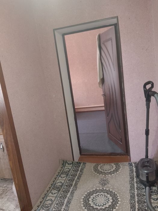 Uy sotiladi  7 sotix