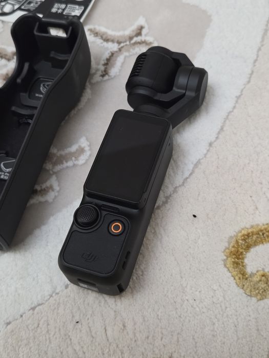 Продам DJI Osmo Pocket 3 Creator Combo