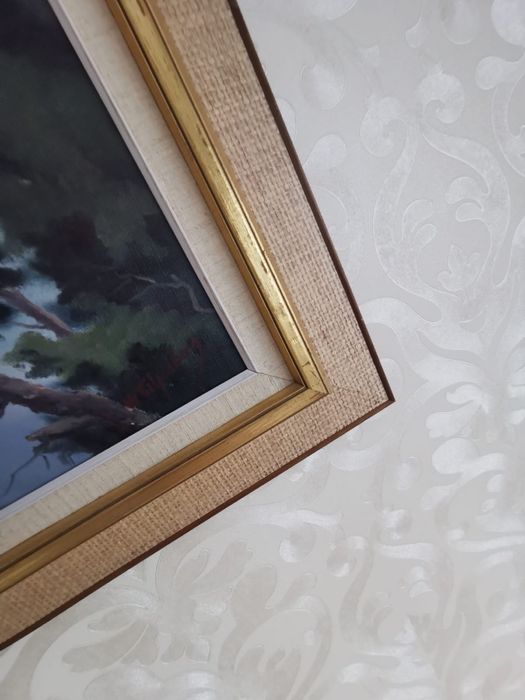 Антикварна картина в рамка и паспарту УОЛТЪР ЛИЛЕНБЕРГ „ПТИЦИ НА КЛОН“