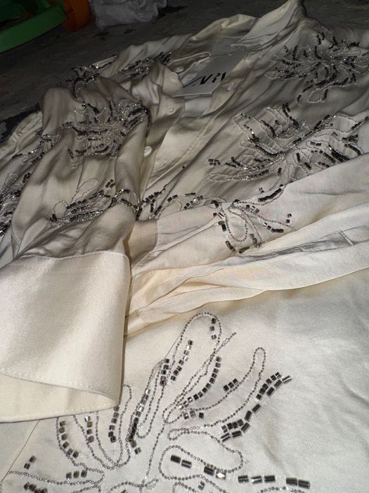 Риза ZARA с камъни маниста