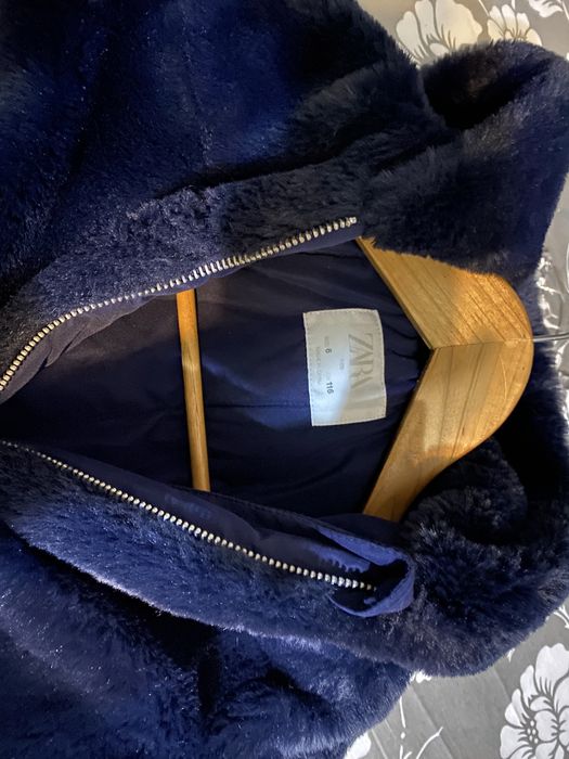 Palton BLANITA ZARA marimea 116cm