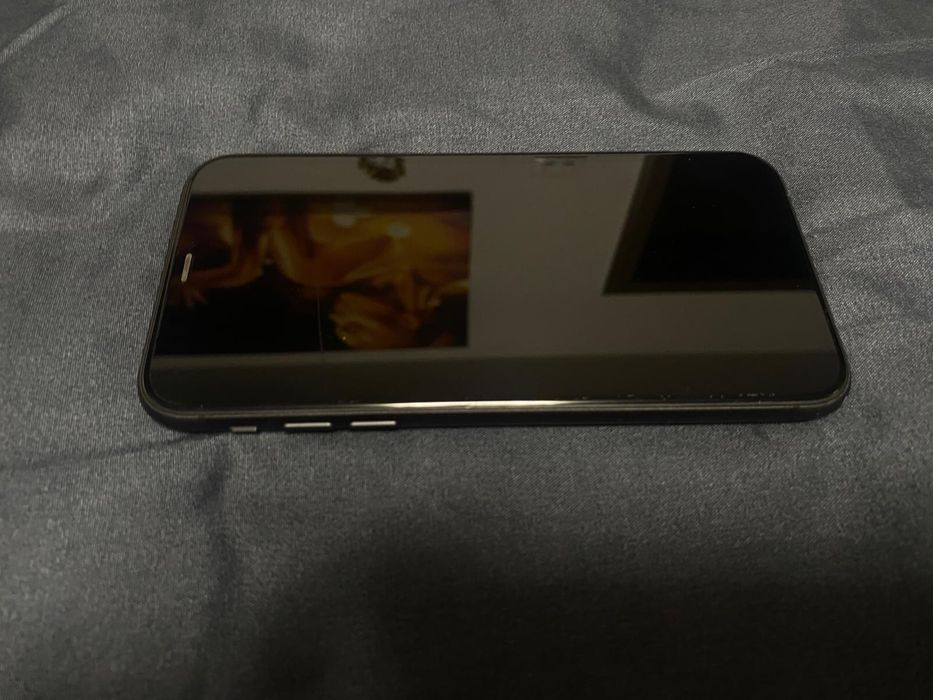iPhone 11, 64 GB, liber de rețea, funcționează perfect