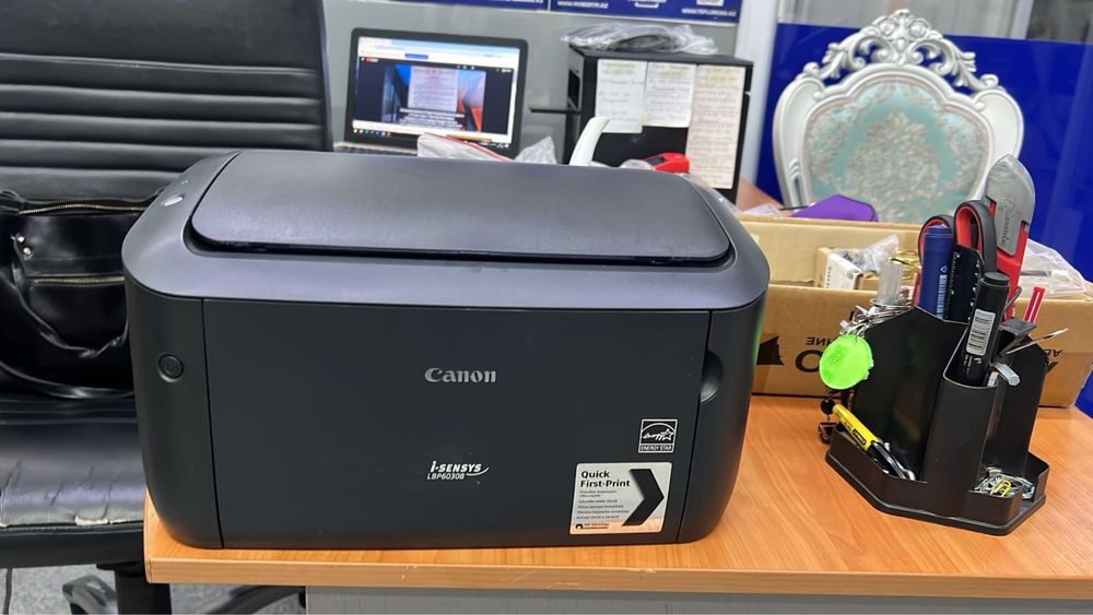 Принтер Canon черно белый