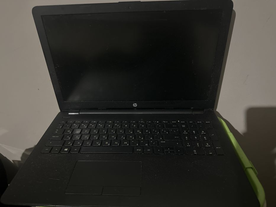 Ноутбук HP без ssd.