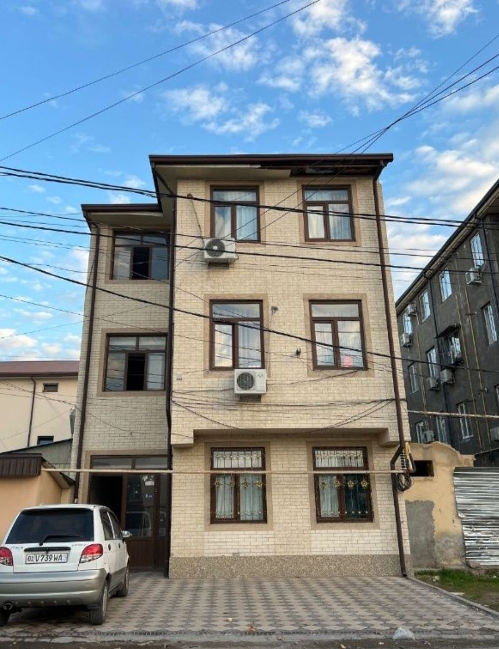 Продается 1-комнатная на Сергелях