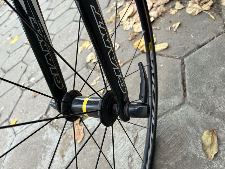 Giant градски хибриден велосипед 28’