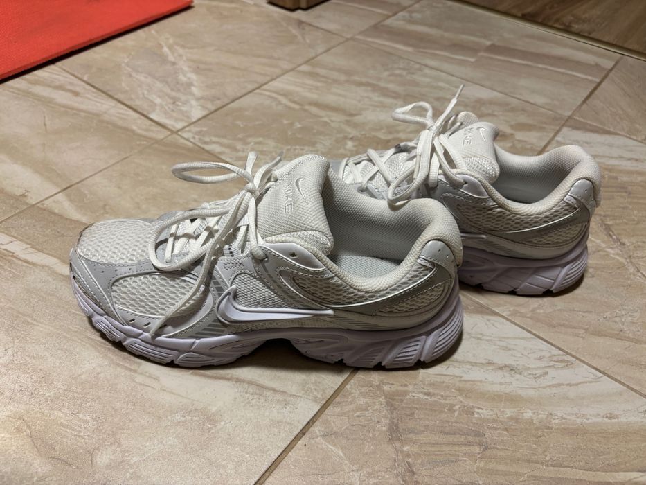 Маратонки Nike Сникърси V5 RNR