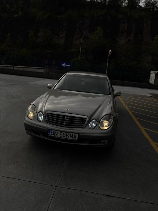 Se vinde mercedes w211