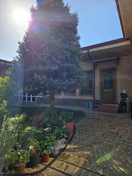 Продается участок 7 комнат, ор-р: рест. Караван, 5,3 соток
