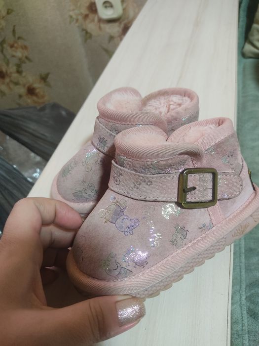 Детские уги размер 18