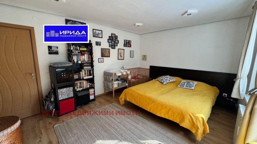 Тристаен обзаведен апартамент в Бели Брези