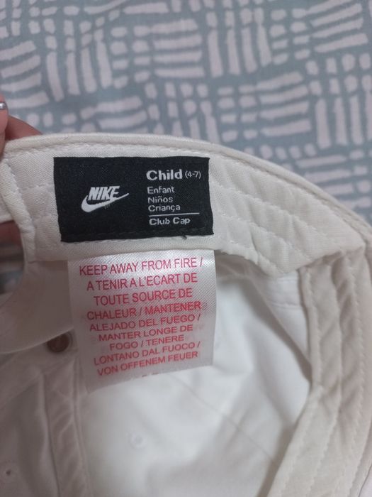 Детски тениски и шапки Lacoste и Nike