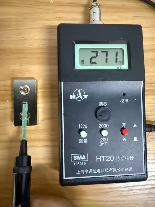 Neodimiy magnit. N52M