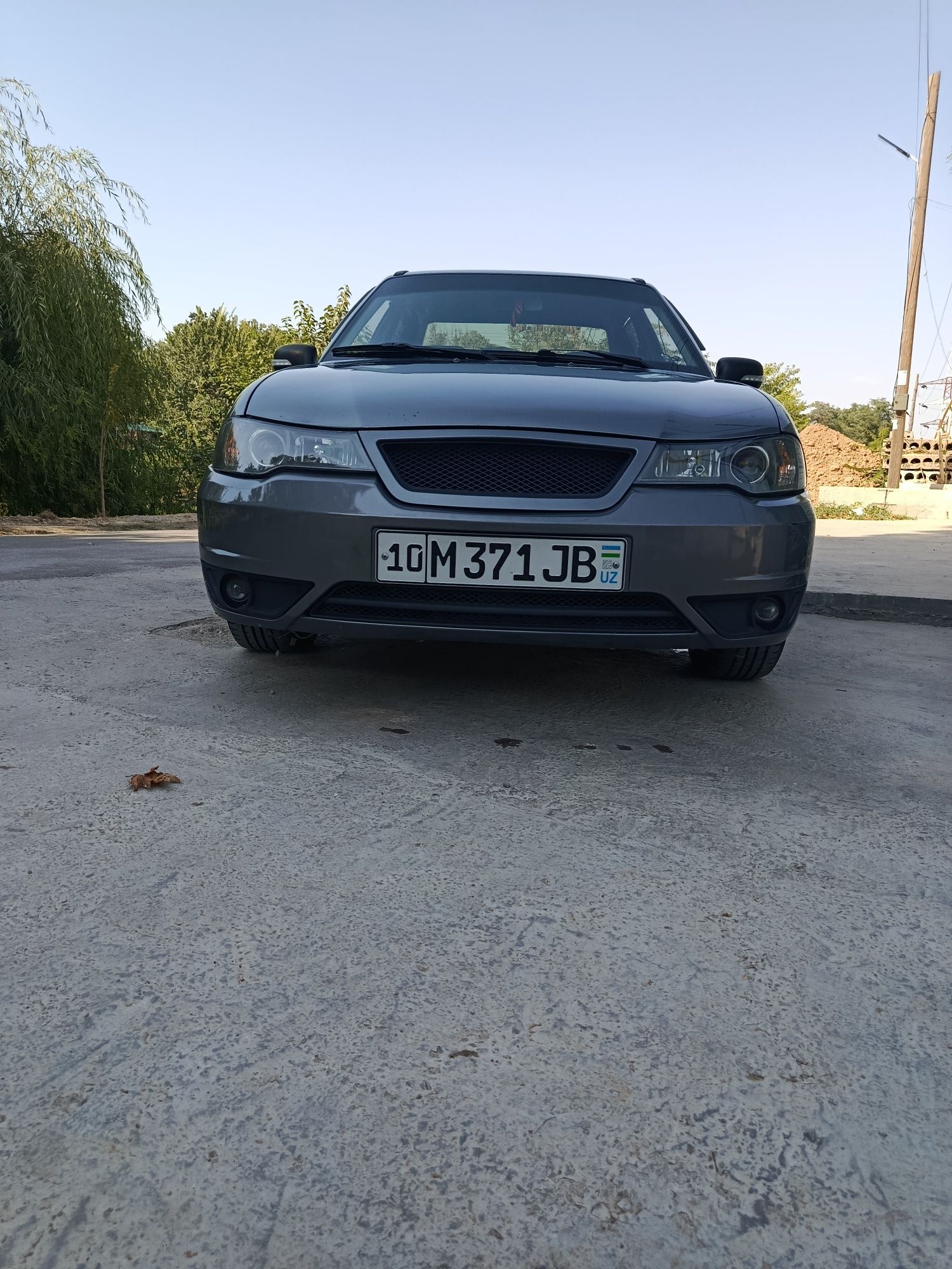 Продается машина , нексия 2