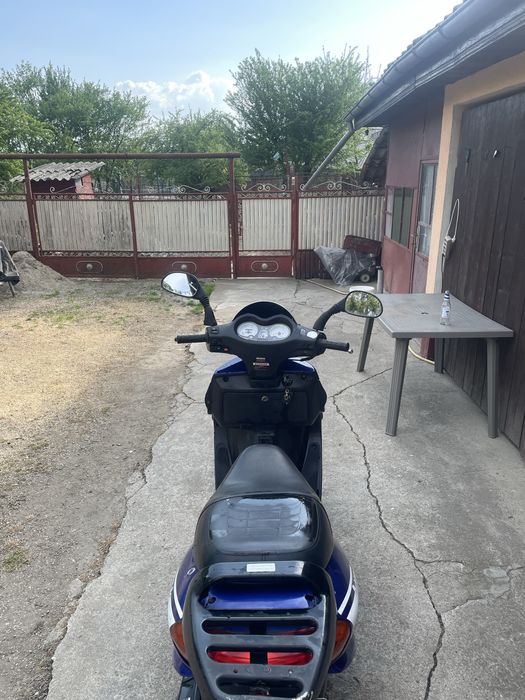 Scuter de vanzare 49cc