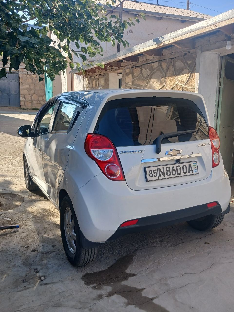 Spark srochni sotiladi