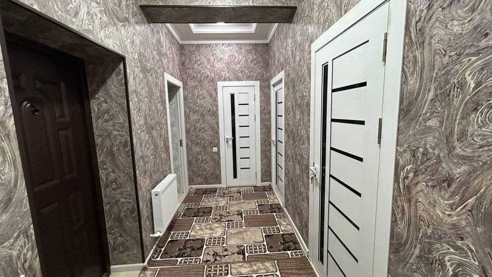 2 хоналик квартира  1 этаж янги дом, шарк 2,  корзинка 1, пед коллеж