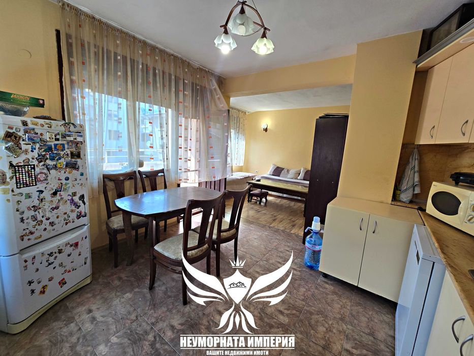 Продава се Тристаен апартамент в Асеновград - 88 кв.м за 1637 €/кв.м - Снимка #1